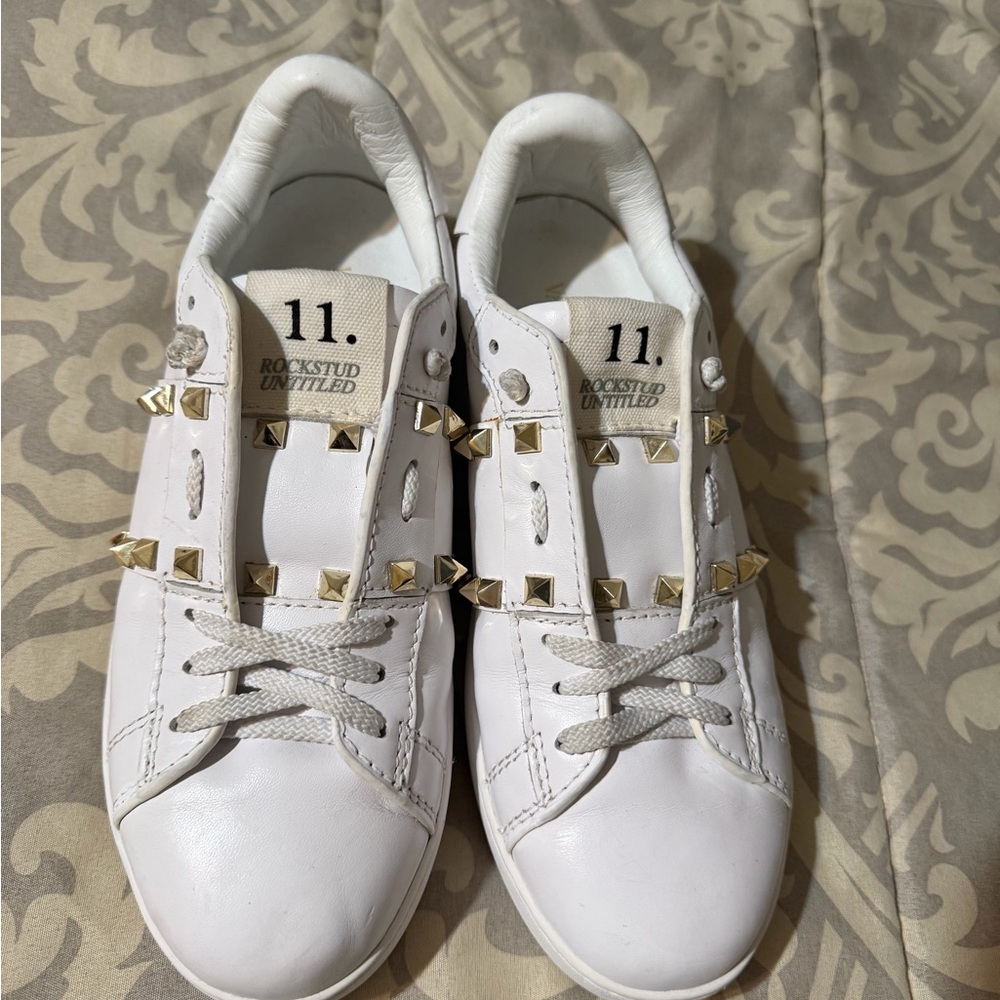 Valentino Garavani White Rockstud Sneakers